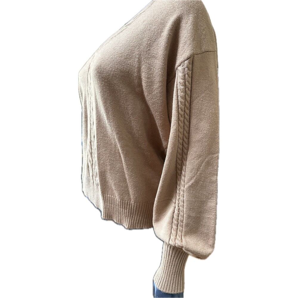 Ellen Tracy V-Neck Cable Knit Sweater Camel Tan NWT MSRP $89.00 Medium Plush - Picture 3 of 12